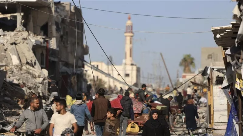 غزة ترفع صوتها: شعب مُنهك يصر على وقف إطلاق النار وحماس مطالبة باتخاذ قرارات عاجلة