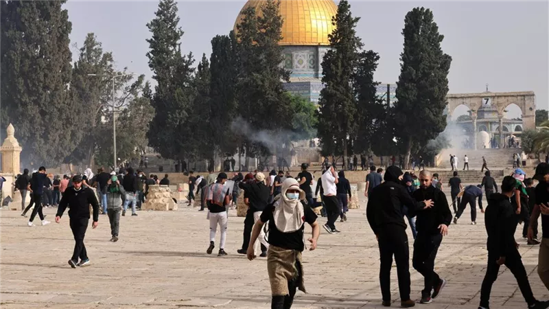 تصاعد العنف بعد نهاية رمضان.. تأزم الأوضاع في القدس الشرقية 