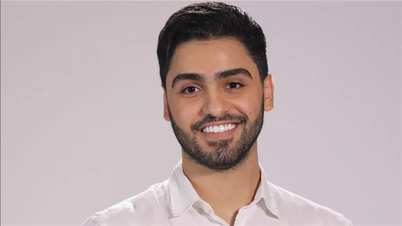 منير زايد: من إكس فاكتور إلى توقيع عقد احترافي مع 