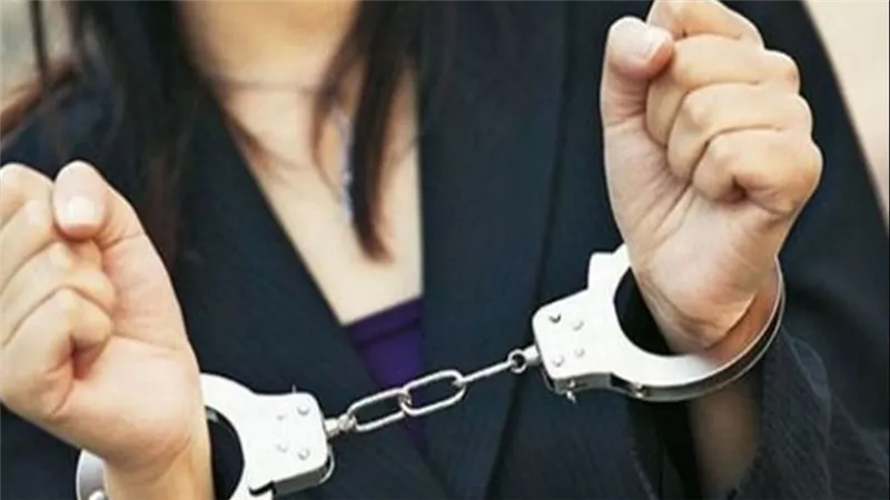 توصيلة الموت تنتهي بحبل المشنقة.. كيف خططت أماني وعشيقها لقتل زوجها؟