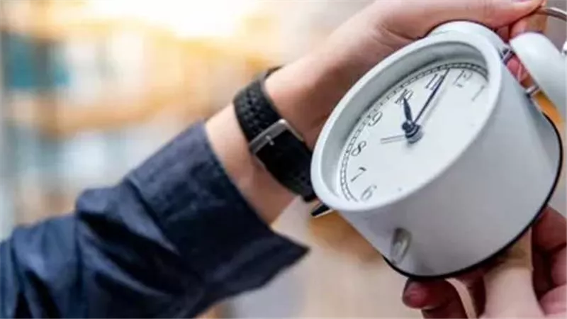 6 خطوات.. كيف تتأقلم مع التوقيت الصيفي دون التأثير على صحتك؟
