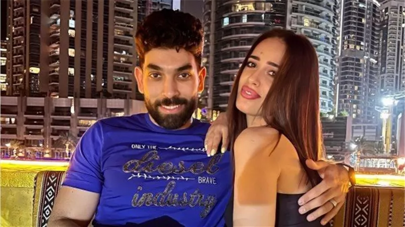 عايز فلوس الهدايا والأكل.. رنا سماحة تكشف مفاجآت مثيرة عن طيلقها