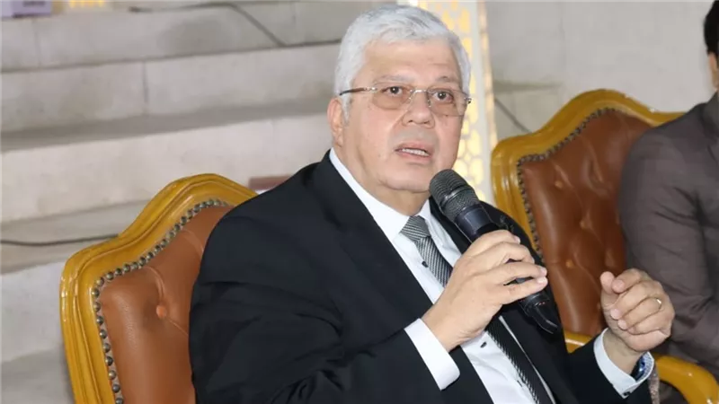 مكتب التنسيق الإلكتروني للقبول بالجامعات يباشر أعماله هذا العام من جامعة القاهرة 