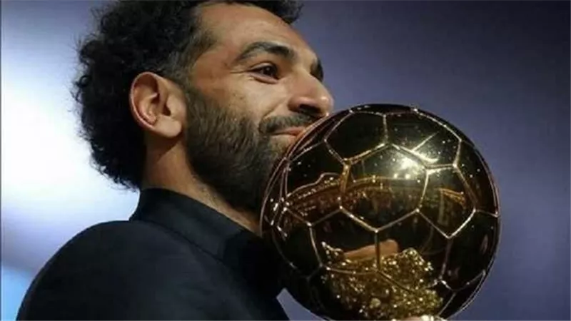 بشأن الكرة الذهبية.. رسالة خاصة من محمد صلاح للجماهير المصرية