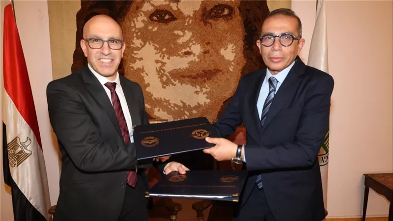 توقيع اتفاقية تعاون أكاديمي بين جامعتي مصر للعلوم والتكنولوجيا والأهلية الفرنسية في مصر