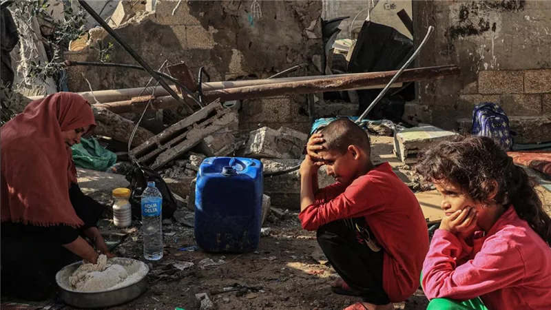 غزة تحت الحصار والمعابر مغلقة: أطفالٌ يموتون وصرخاتٌ تثور ضدّ حماس