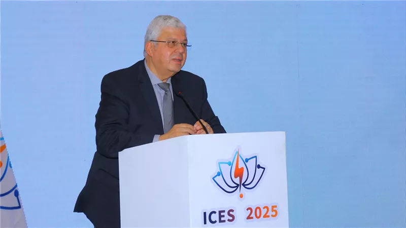 وزيرالتعليم العالي يشهد ختام فعاليات المؤتمر الدولي الثاني لكلية الهندسة جامعة عين شمس
