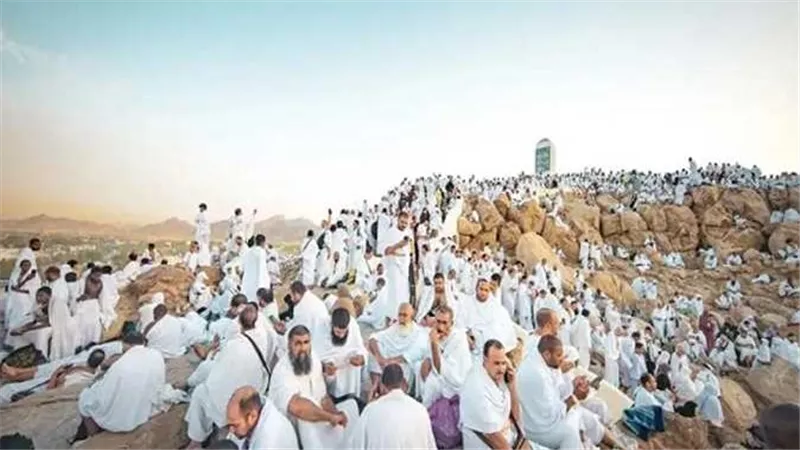 موعد عيد الأضحى 2025 ووقفة عرفات فلكيًا وعدد أيام الإجازة في مصر والدول العربية