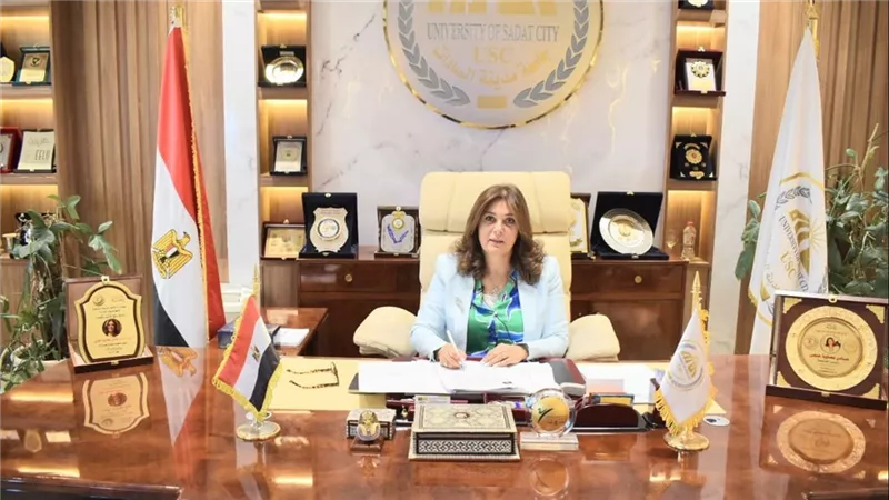 رئيس جامعة مدينة السادات تهنئ الرئيس السيسي بمناسبة عيد العمال