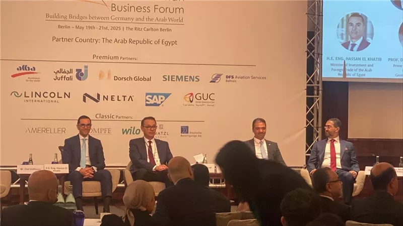 رئيس مجلس أمناء الجامعة الألمانية: مصر قادرة على الإنتاج بأعلى مستويات الجودة