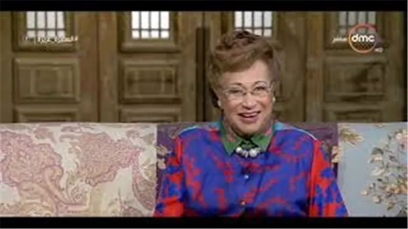  6 قصور وتزوير وحجر.. تطورات مثيرة في سرقة نوال الدجوي 