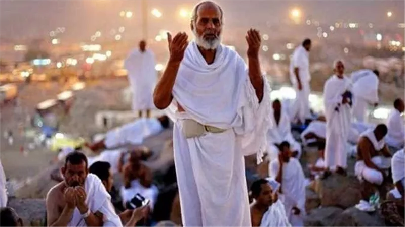 العد التنازلي لـ إجازة عيد الأضحى 2025.. أول أيام العيد الكبير ووقفة عرفات 2025