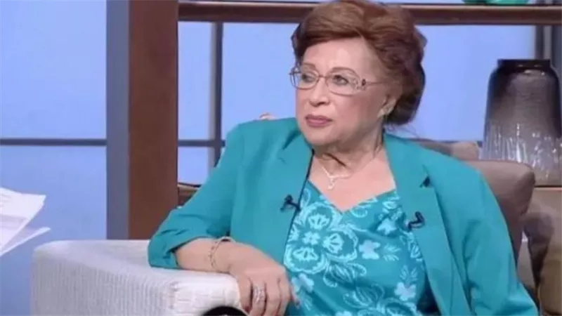 طبيب نوال الدجوي يتحدث للمرة الأولى.. ماذا قال عن شكوك إصابتها بـ ألزهايمر؟ | فيديو