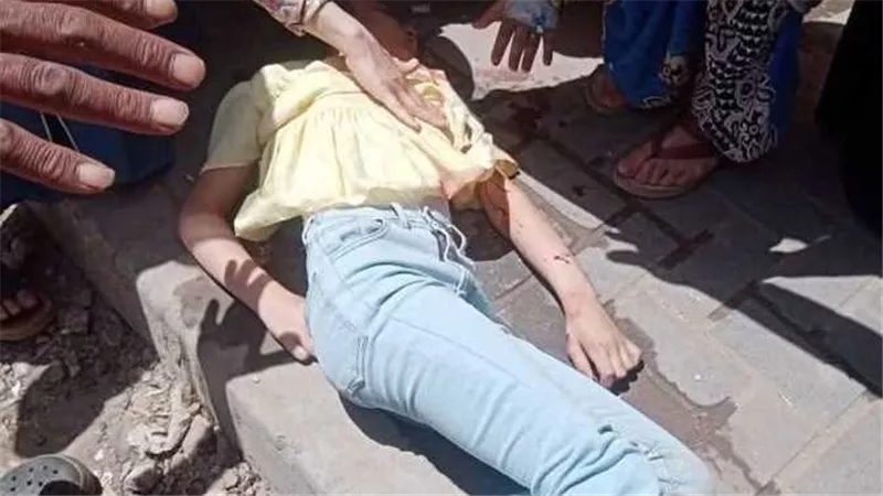 ممنوع عنها الزيارة.. آخر تطورات قضية الطفلة ريتال طالبة دمياط