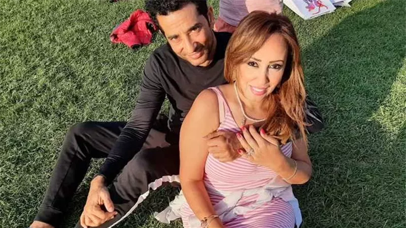  بملابس ملفتة..زوجة عمرو سعد تثير ضجة بهذه الإطلالة | شاهد