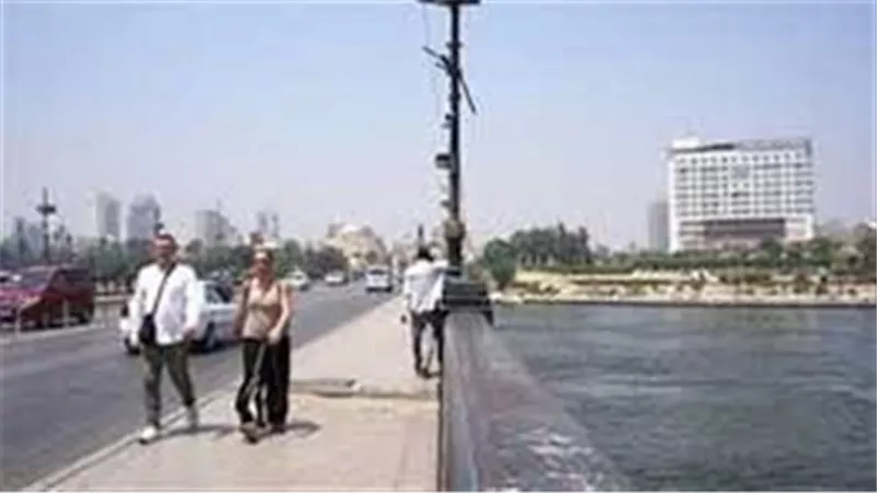 الأرصاد تحذر وتعلن حالة الطقس غدا السبت 31-5-2025