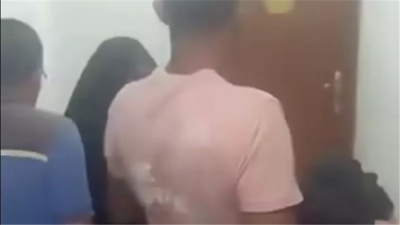 مش عاوز دوشة.. القصة الكاملة لرفض طبيب قوص إنقاذ مسنة تحتضر | فيديو