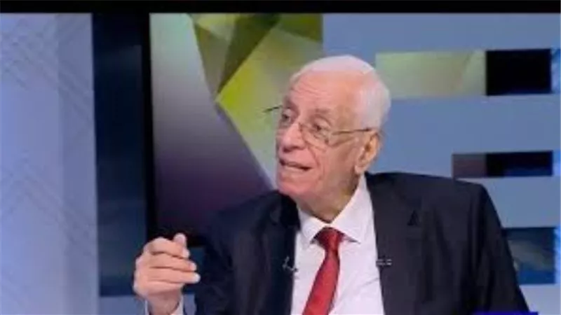  هتاكل كتير ربنا ينزّل عليك غضبه.. فيديو غريب لـ حسام موافي يثير الجدل | شاهد