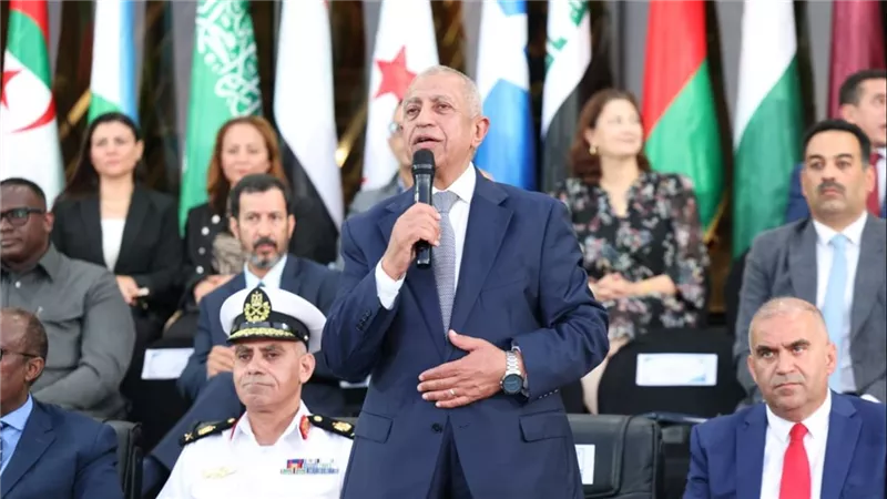 الأكاديمية العربية للعلوم والتكنولوجيا تحتفل بتخريج 112 بحارًا من 5 دول عربية