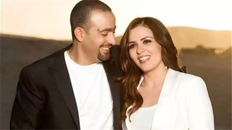 من البلاغ إلى الكفالة ومحاولات الصلح.. القصة الكاملة لخلاف أحمد السقا ومها الصغير