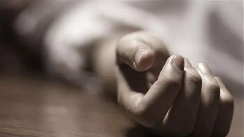 خنقها ودفنها وأبلغ باختفائها.. تفاصيل مأساوية في اتهام شاب بقتل أمه بالمنيا