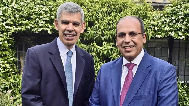 رئيس الجامعة البريطانية يلتقي بالدكتور محمد العريان خلال زيارته للمملكة المتحدة