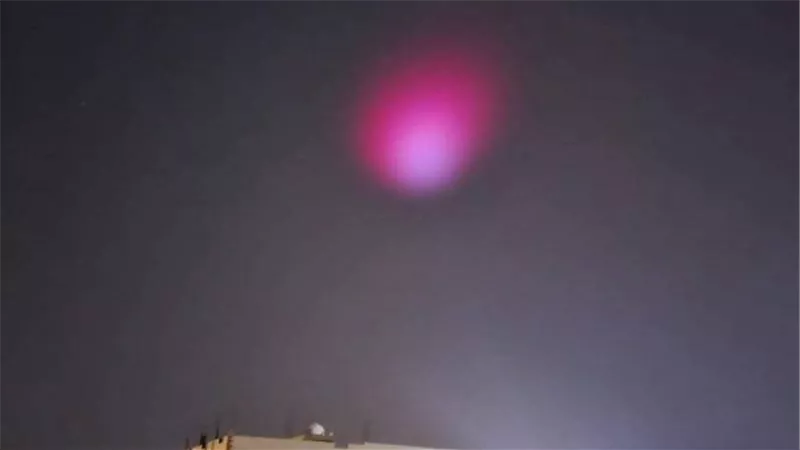 ما السر؟.. بقعة وردية في سماء السعودية بعد أيام من ظهورها بمصر