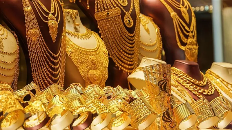 سعر الذهب اليوم الأحد 13-7-2025 تحرك غير متوقع