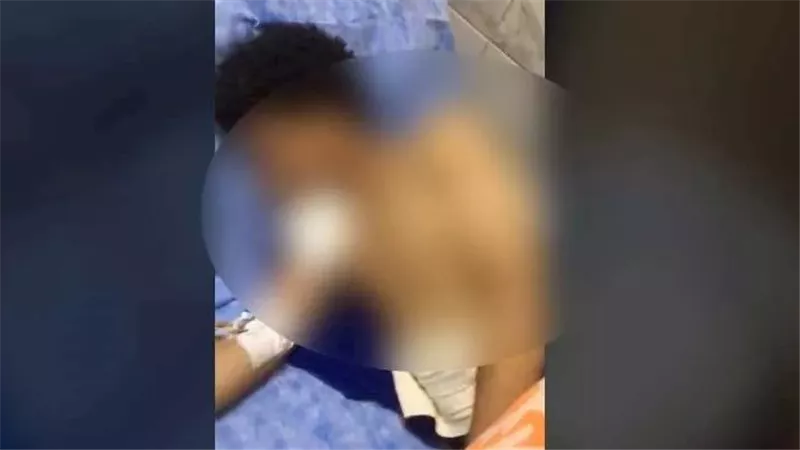شرحوا جسمه وكسروا الجمجمة.. تفاصيل صادمة في تعذيب طالب ثانوي أمام باب مدرسته