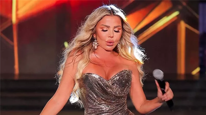  هل نجاة رزان مغربي معجزة؟.. تفاصيل لحظات الرعب في قاعة الشيخ زايد 