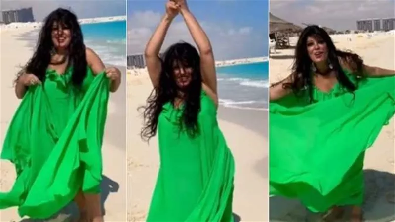  بعد التحدي.. وصلة رقص لـ فيفي عبده على «مكسرات» لـ أحمد سعد | فيديو