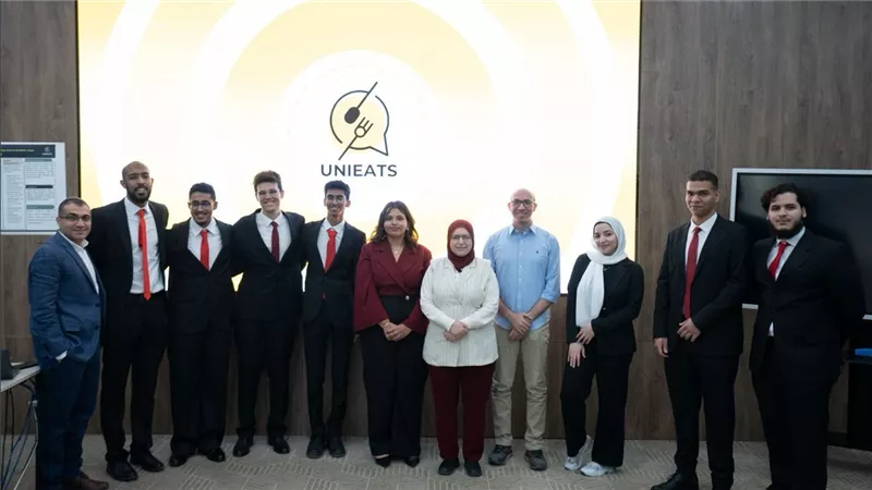 جامعة مصر للمعلوماتية تطلق تطبيق الكتروني لإدارة الكافتريات الجامعية لمنع الزحام وهدر الطعام