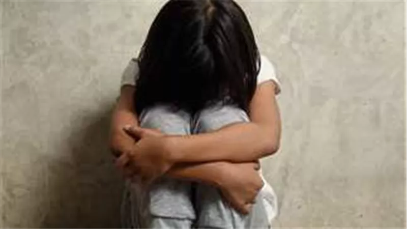 هتك عرض تلميذته داخل الفصل.. الجنايات تعاقب مدرس لغة عربية بحُكمٍ رادعٍ