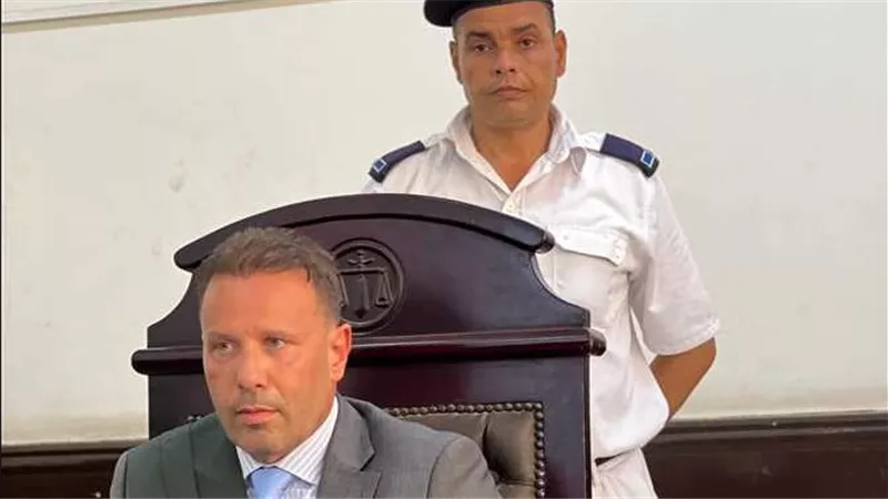 قتل ابنه الصغير بمساعدة الكبير ومفاجآت في شهادة الأم والابنة.. تفاصيل أغرب حكم للجنايات المستأنفة ضد مزارع ونجله