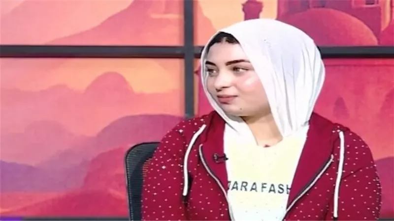 تزوجت في عمر 14 عامًا.. فتاة تروي تفاصيل نشر زوجها فيديوهات فاضحة لها | فيديو
