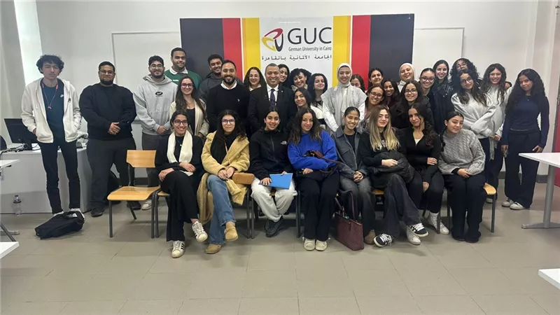 رئيس الجامعة الألمانية بالقاهرة: كلية الحقوق بالجامعة تقدم كوادر قضائية وقانونية متميزة علميًا وعمليًا