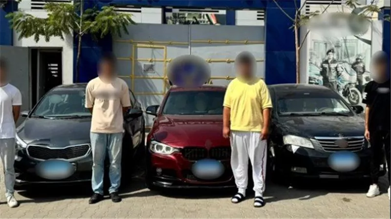 معملناش حاجة.. اعترافات مثيرة للمتهمين في مطاردة طريق الواحات أمام النيابة