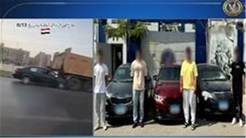 أحد المتهمين أشهر سلاحًا أبيض بوجههم.. محامي فتيات الواحات يكشف تفاصيل مثيرة جديدة في المطاردة