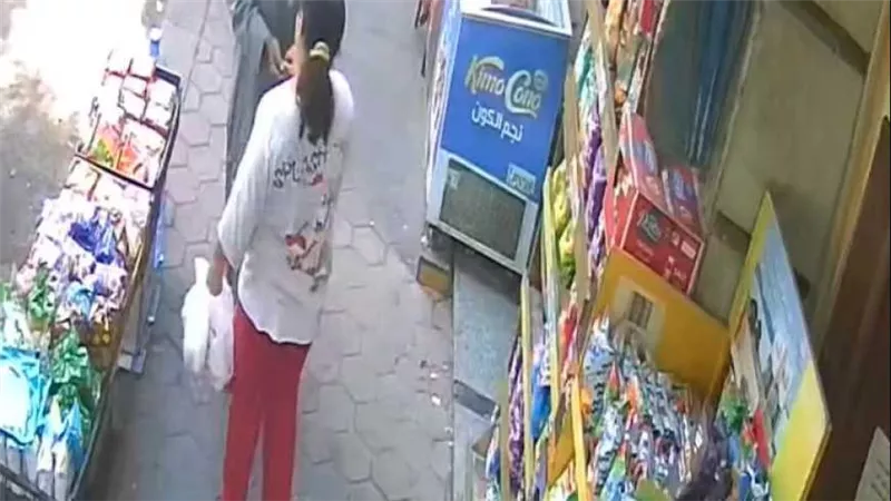  علمتنا معنى الرحمة والإيثار.. القصة الكاملة لـ طفلة الشيبسي حديث المصريين | فيديو