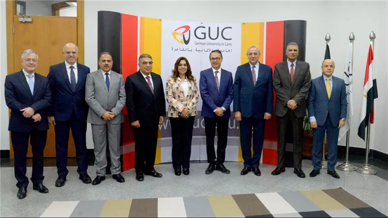 الجامعتان الألمانية بالقاهرة والألمانية الدولية يقدمان 69 منحة لأوائل محافظات مصر