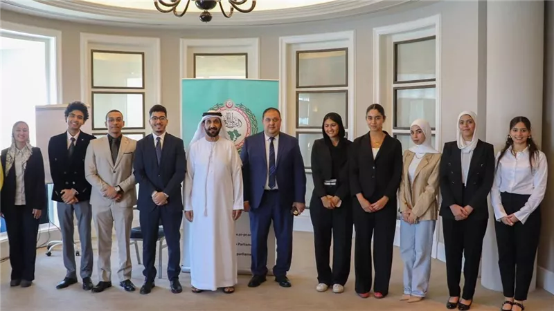 ختام فعاليات البرنامج التدريبي لطلاب الجامعة البريطانية بالبرلمان العربي (صور)