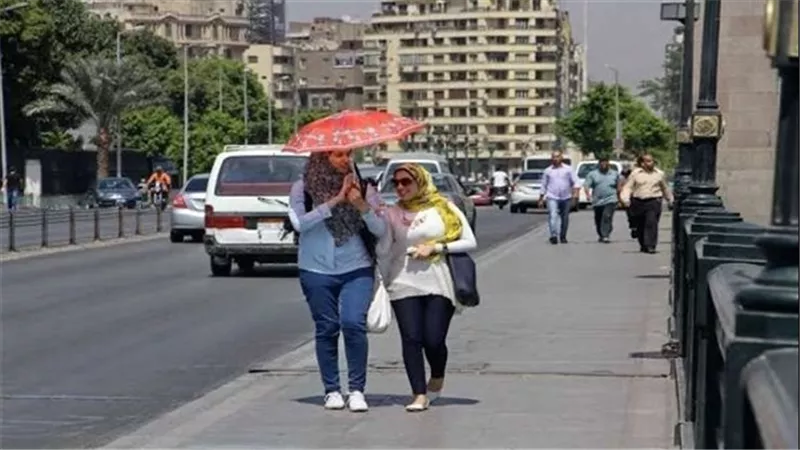 الأرصاد تحذر وتعلن حالة الطقس غدا الثلاثاء 2-9-2025