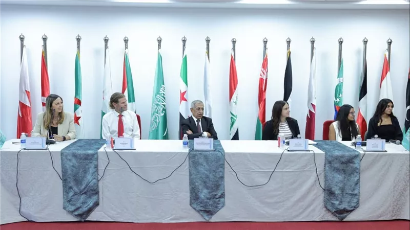 الأكاديمية العربية وكامبريدج يؤسسان لشراكة رائدة في مجال التقييم الرقمي
