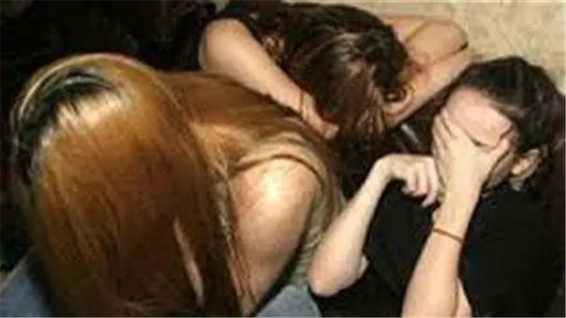  القصة الكاملة لسقوط سيدة تدير ناديا صحيا لممارسة الرذيلة في مصر الجديدة 