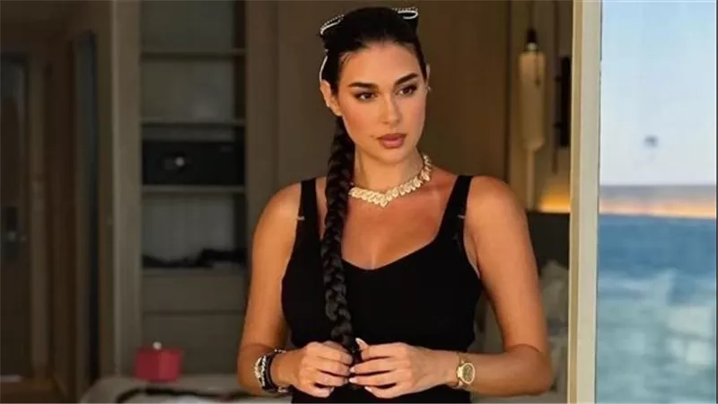  متغيرة 180 درجة.. ياسمين صبري تخطف الأنظار في أحدث ظهور | شاهد