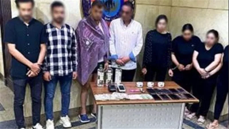 تفاصيل القبض على 4 سيدات بتهمة ممارسة أعمال منافية للآداب داخل نادٍ صحي بالقاهرة 