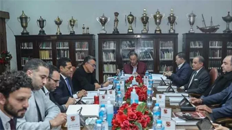 أبرزها قرار الخطيب.. 3 أحداث زلزلت جدران الأهلي في الساعات الماضية