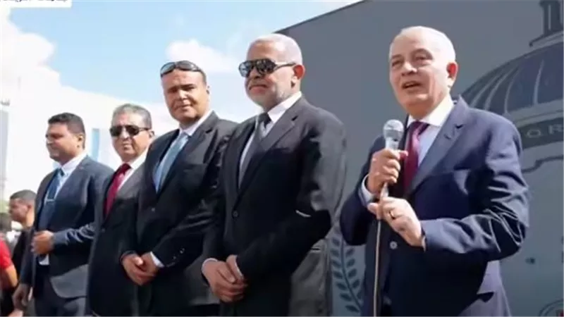قيادات جامعة الريادة يشاركون الطلاب الاحتفال بالعام الدراسي الجديد