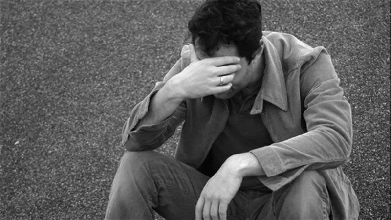  غدر الأحباب.. زوج: دلعت مراتي سرقت شقى عمري وقالتلي ملكش عندي حاجة 