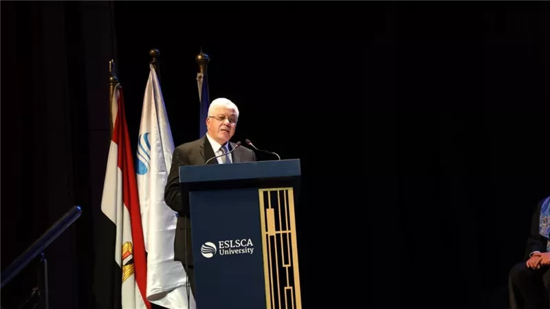 وزير التعليم العالي: برنامج تأهيل القيادات الحكومية بجامعة اسلسكا حقق نتائج متميزة